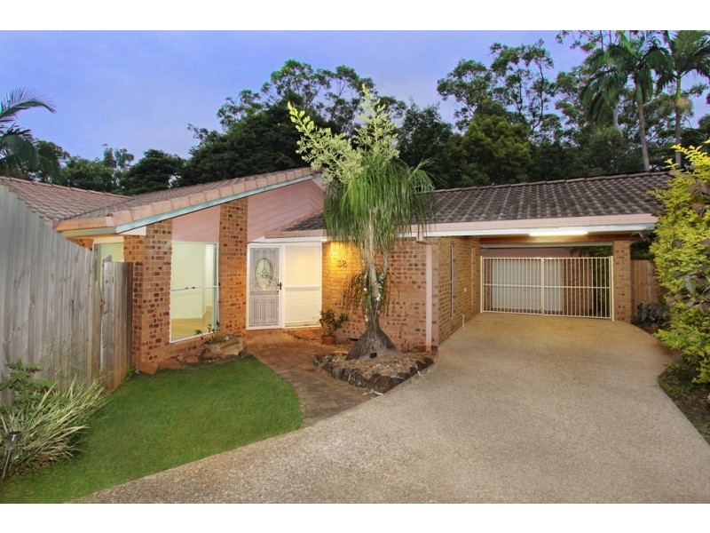 32 TYTHERLEIGH ROAD, Palmwoods QLD 4555