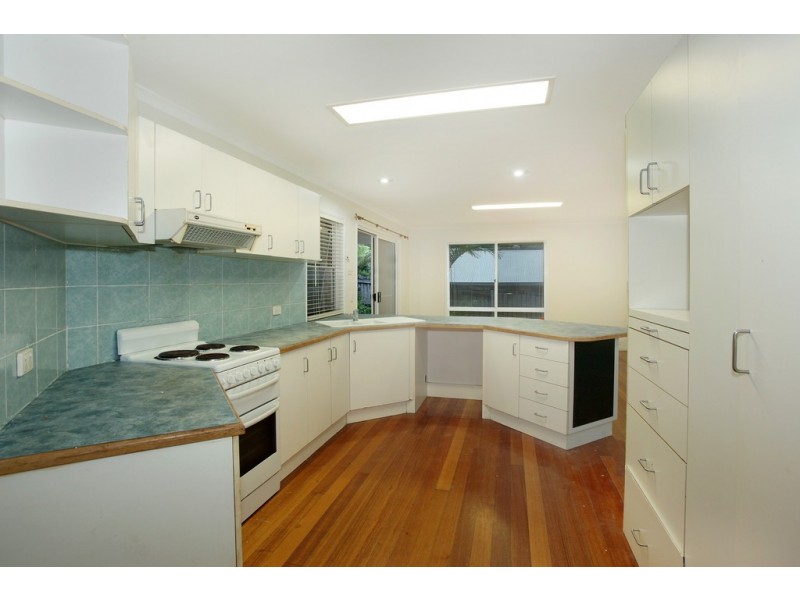 32 TYTHERLEIGH ROAD, Palmwoods QLD 4555