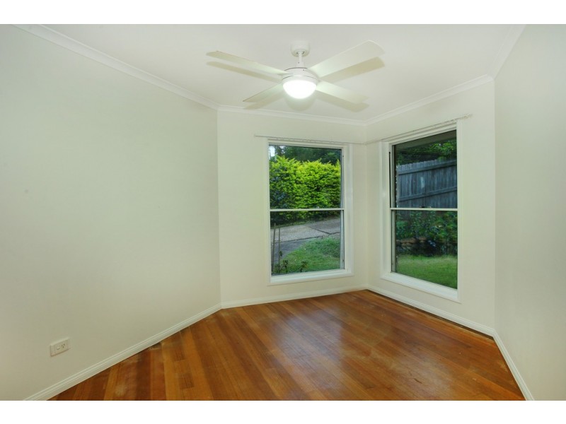 32 TYTHERLEIGH ROAD, Palmwoods QLD 4555