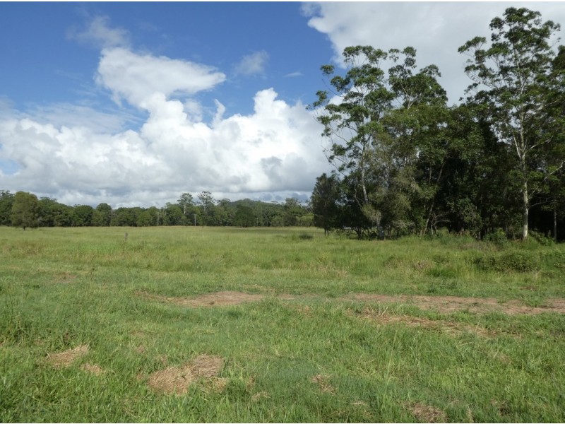 150-176 DALES ROAD, Chevallum QLD 4555