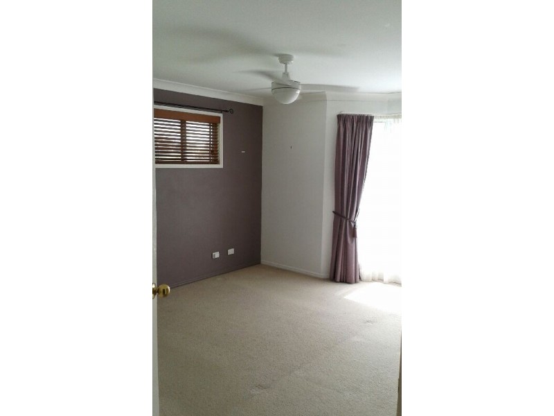 43 Railway Parade, Pomona QLD 4568