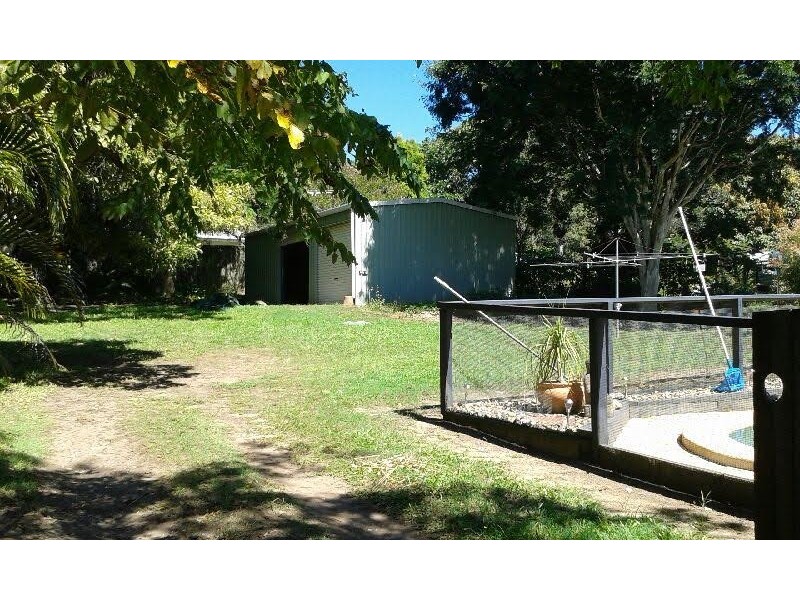 43 Railway Parade, Pomona QLD 4568