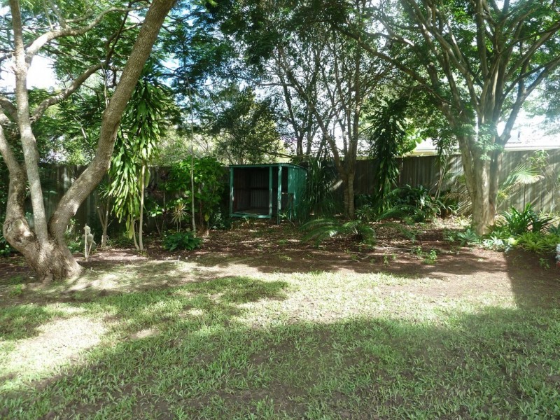 43 Railway Parade, Pomona QLD 4568