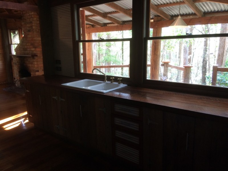 142 Citrus Road, Landers Shoot QLD 4555