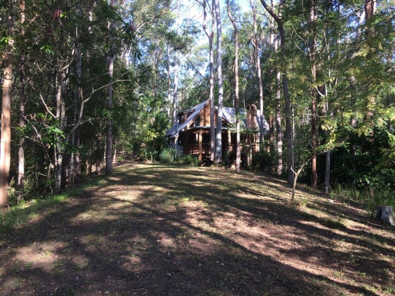 142 Citrus Road, Landers Shoot QLD 4555