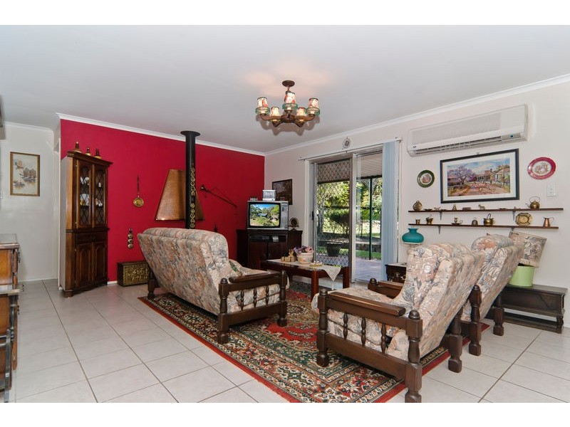 3 Taylor Court, Mooloolah Valley QLD 4553