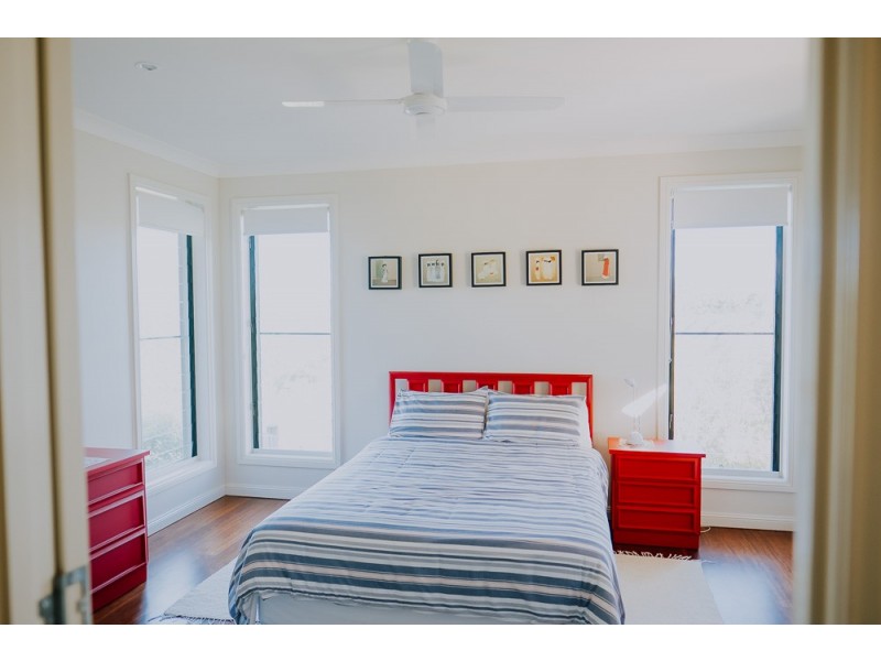 15 HILARY CRESCENT, Woombye QLD 4559