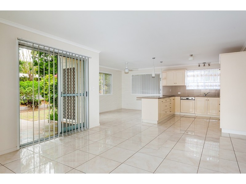 5 ROBERTS STREET, Palmwoods QLD 4555