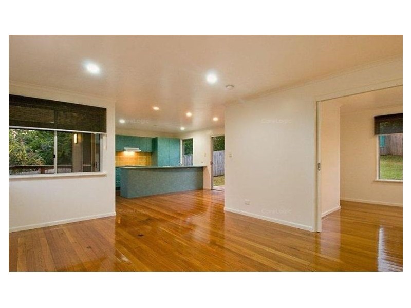 16 Hoffman Close, Montville QLD 4560