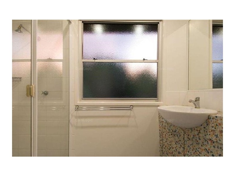 16 Hoffman Close, Montville QLD 4560