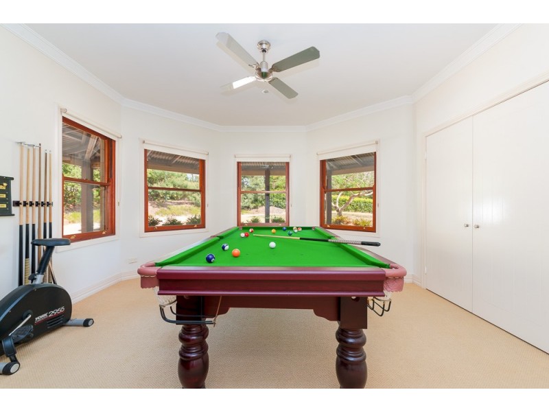 175 OLD PALMWOODS ROAD, West Woombye QLD 4559