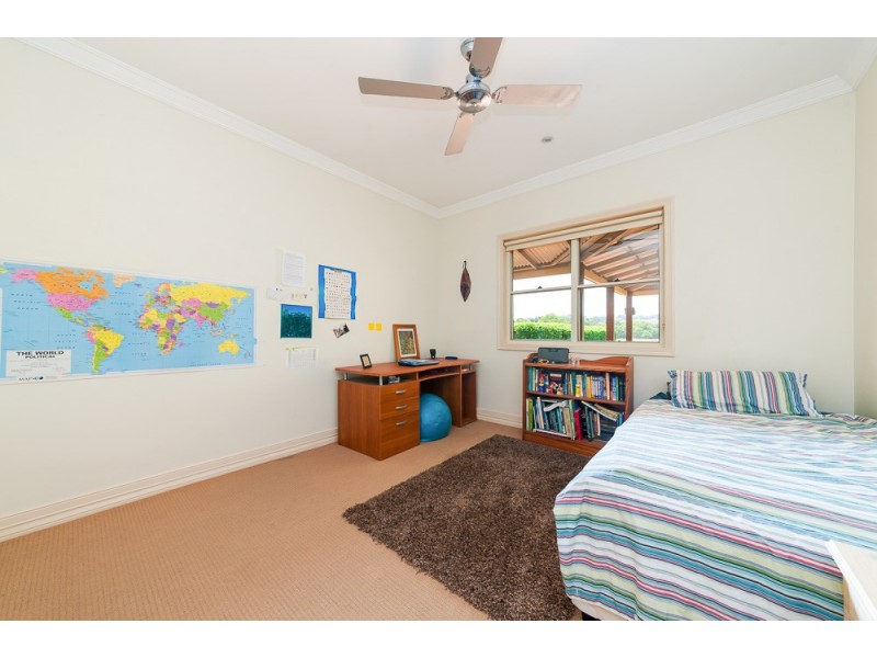 175 OLD PALMWOODS ROAD, West Woombye QLD 4559