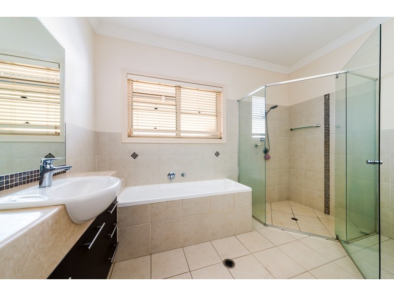 175 OLD PALMWOODS ROAD, West Woombye QLD 4559