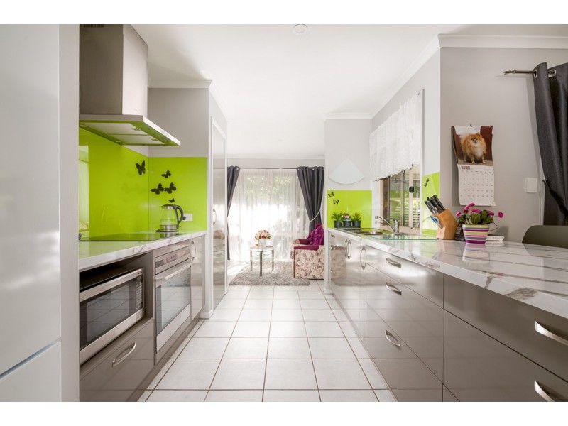 34 LINGARD STREET, Palmwoods QLD 4555