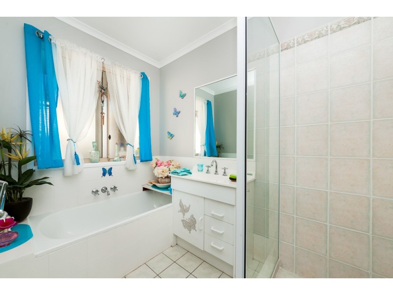 34 LINGARD STREET, Palmwoods QLD 4555