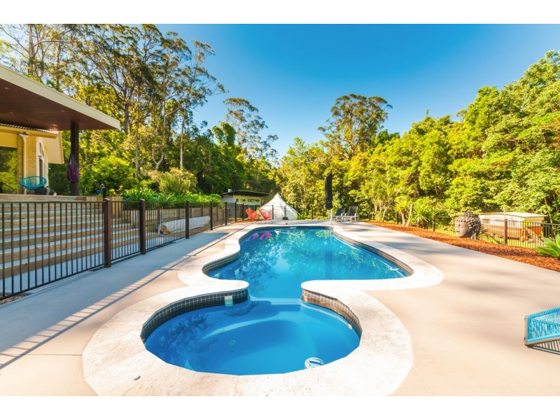 43 Bamboo Road, Palmwoods QLD 4555