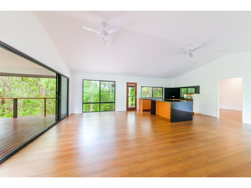 319 Highlands Rd, Eudlo QLD 4554
