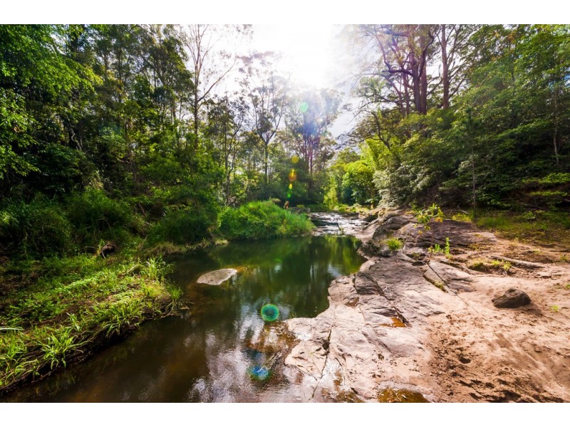 319 Highlands Rd, Eudlo QLD 4554