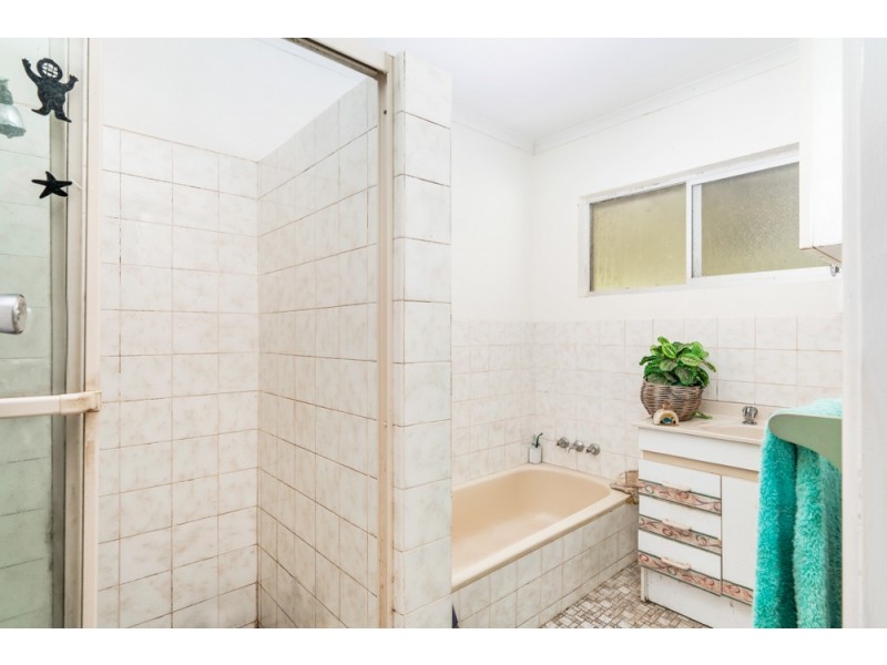 92 HUNCHY ROAD, Hunchy QLD 4555