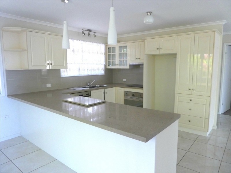 5 Roberts Street, Palmwoods QLD 4555