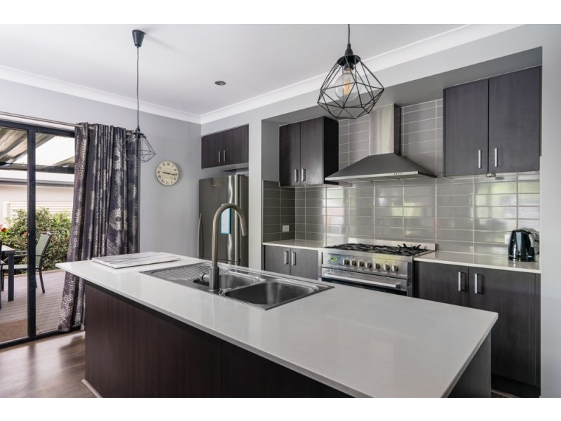 38 PETIGRAIN AVENUE, Palmwoods QLD 4555