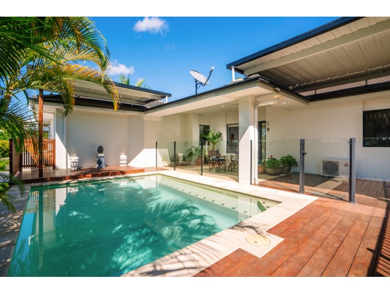 54 PETIGRAIN AVENUE, Palmwoods QLD 4555