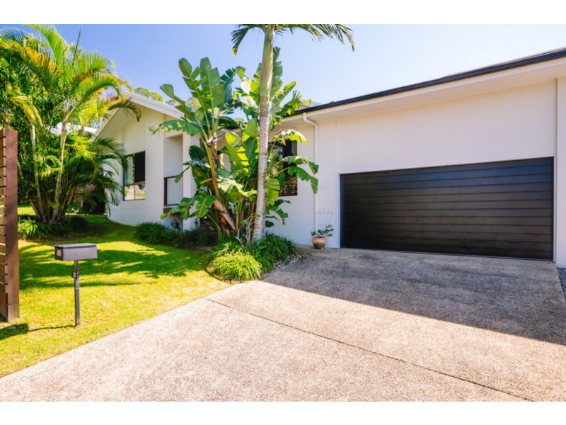 54 PETIGRAIN AVENUE, Palmwoods QLD 4555