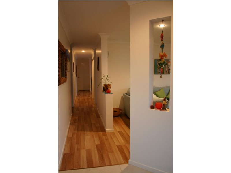 18 Rangeleigh Ct, Palmwoods QLD 4555