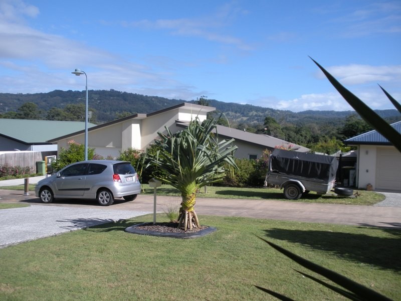 49 Paynters Pocket Ave, Palmwoods QLD 4555