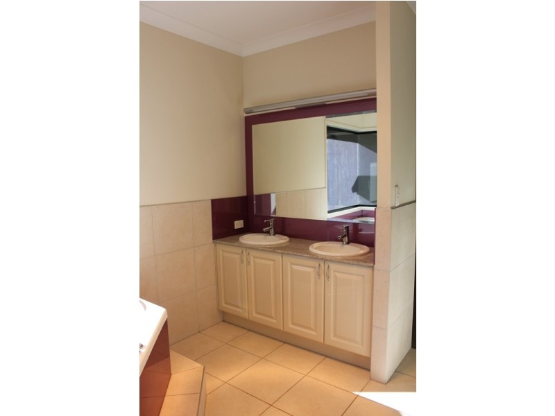 17 Evergreen Avenue, Palmwoods QLD 4555