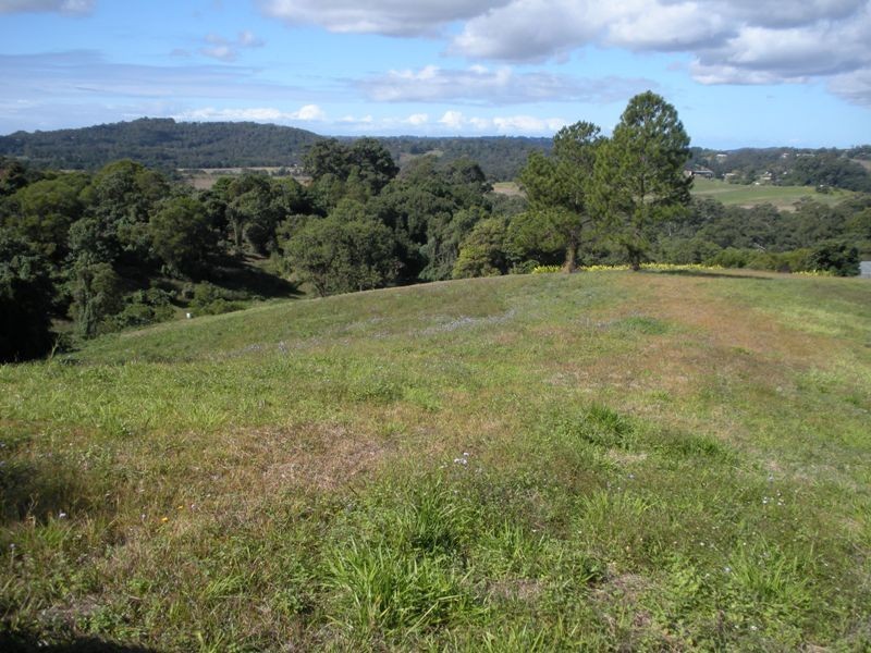 10 Buena Vista Road, Nambour QLD 4560