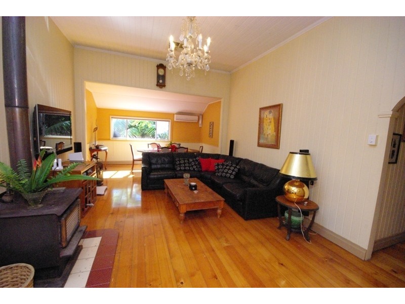 42 Landershute Road, Palmwoods QLD 4555