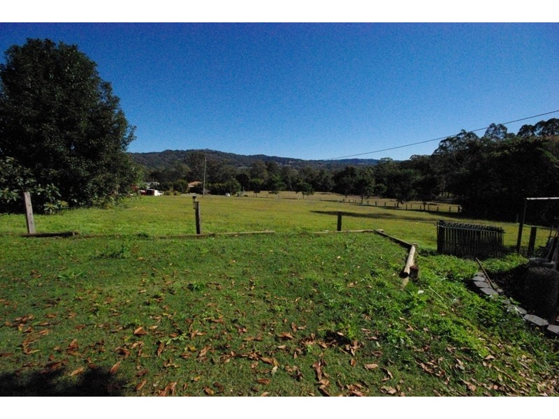 42 Landershute Road, Palmwoods QLD 4555