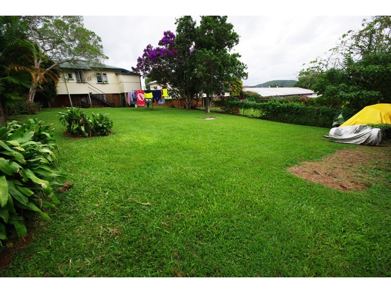 5 Smith Street, Nambour QLD 4560