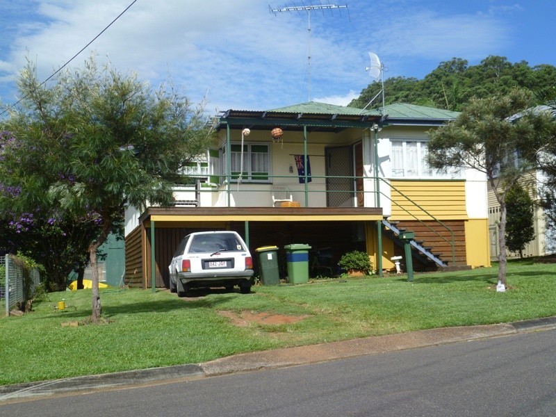 5 Smith Street, Nambour QLD 4560