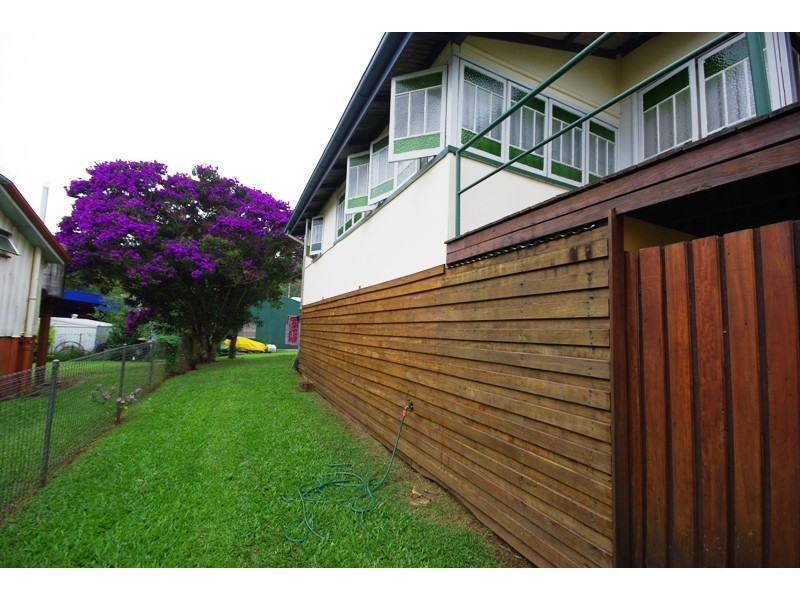 5 Smith Street, Nambour QLD 4560