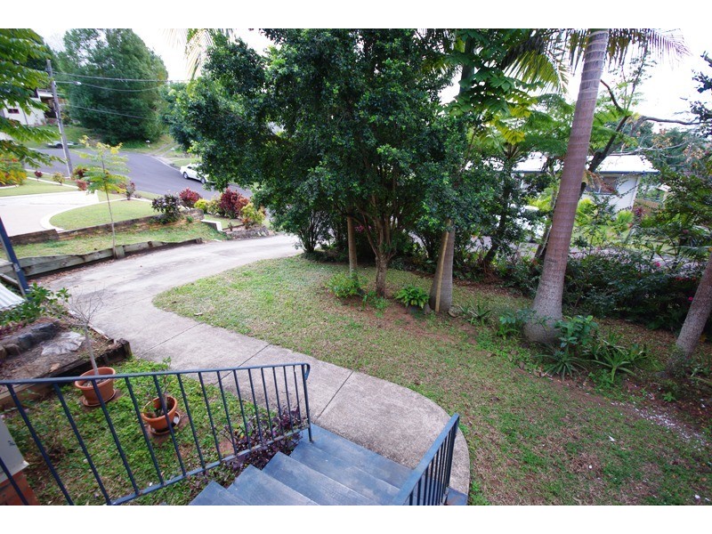 13 Bega Street, Burnside QLD 4560