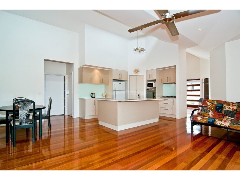 11 GALLOWS PLACE, Palmwoods QLD 4555