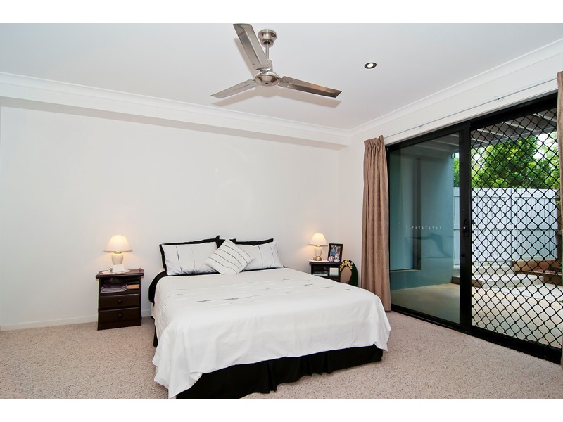 11 GALLOWS PLACE, Palmwoods QLD 4555