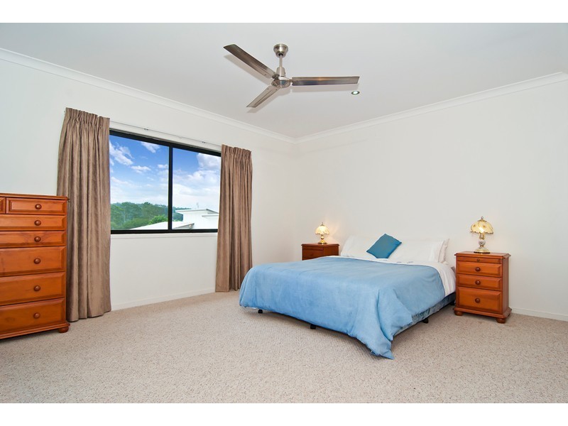 11 GALLOWS PLACE, Palmwoods QLD 4555