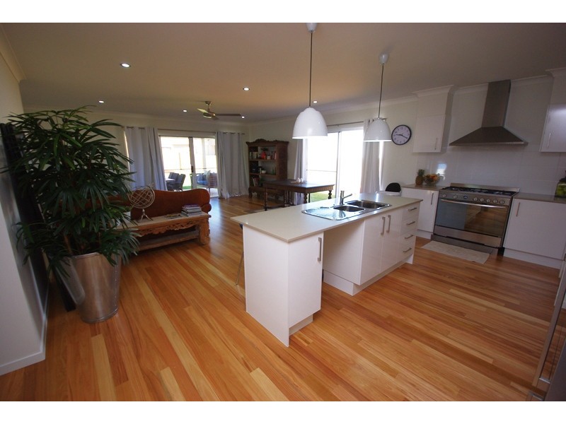 92 Plantation Rise Drive, Woombye QLD 4559