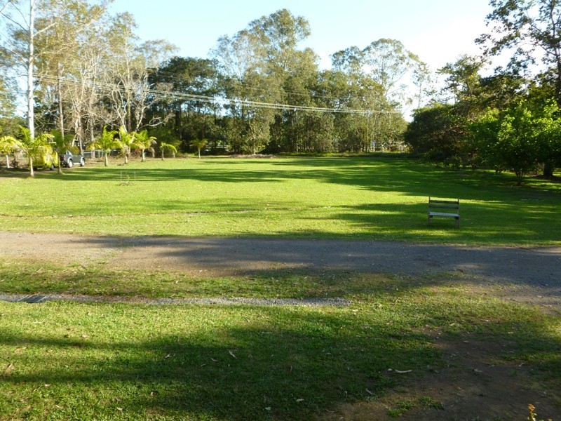 130 Old Gympie Road, Mooloolah Valley QLD 4553
