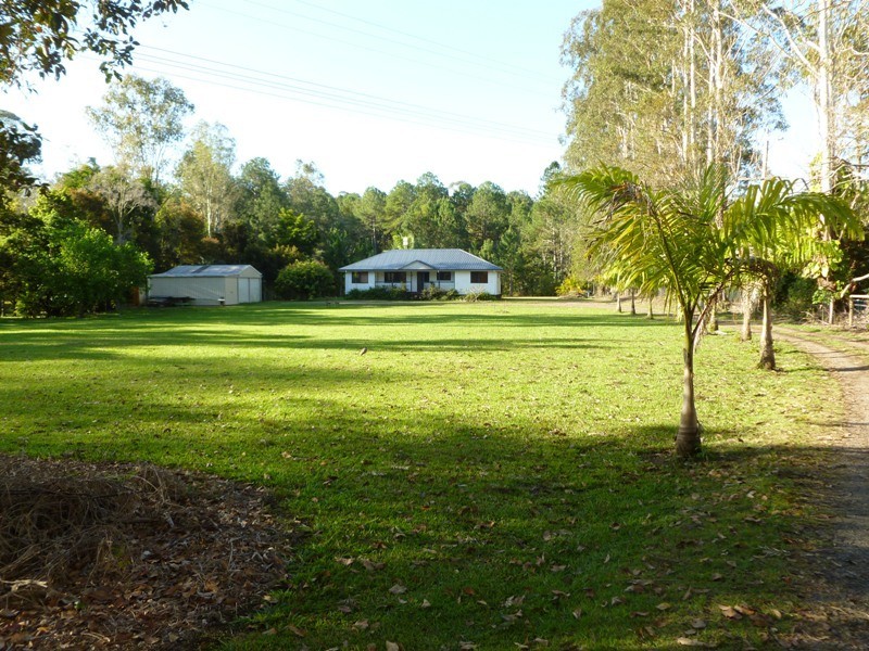 130 Old Gympie Road, Mooloolah Valley QLD 4553