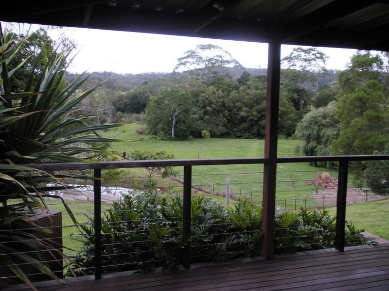 93 Mooloolah Meadows Drive, Mooloolah Valley QLD 4553