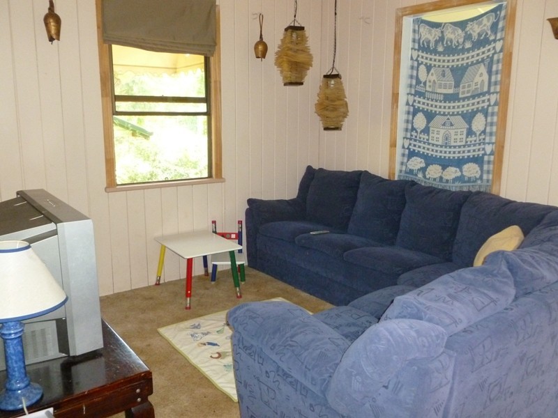 18 Keil St, Woombye QLD 4559