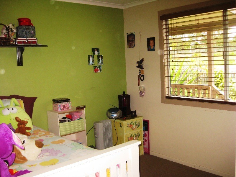 20  Barrs Road, Glass House Mountains QLD 4518