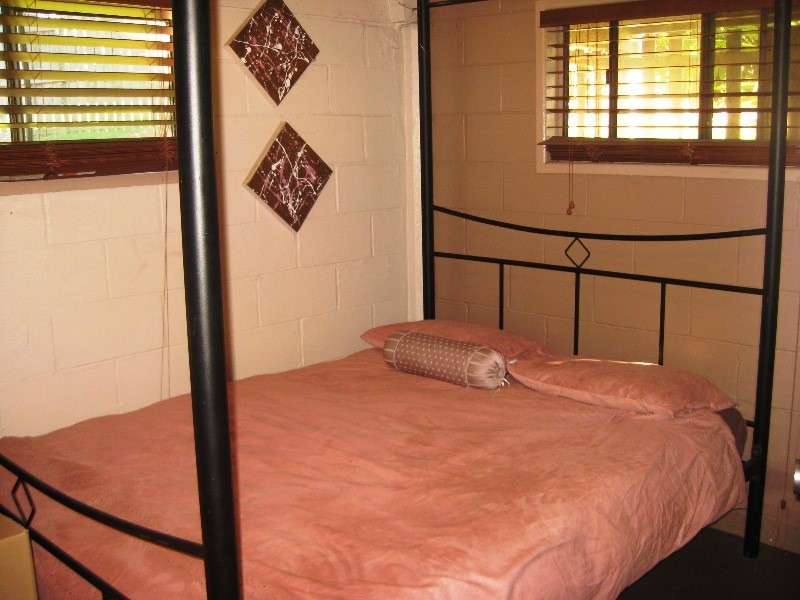 20  Barrs Road, Glass House Mountains QLD 4518