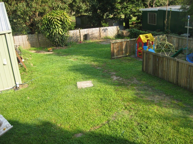 20  Barrs Road, Glass House Mountains QLD 4518