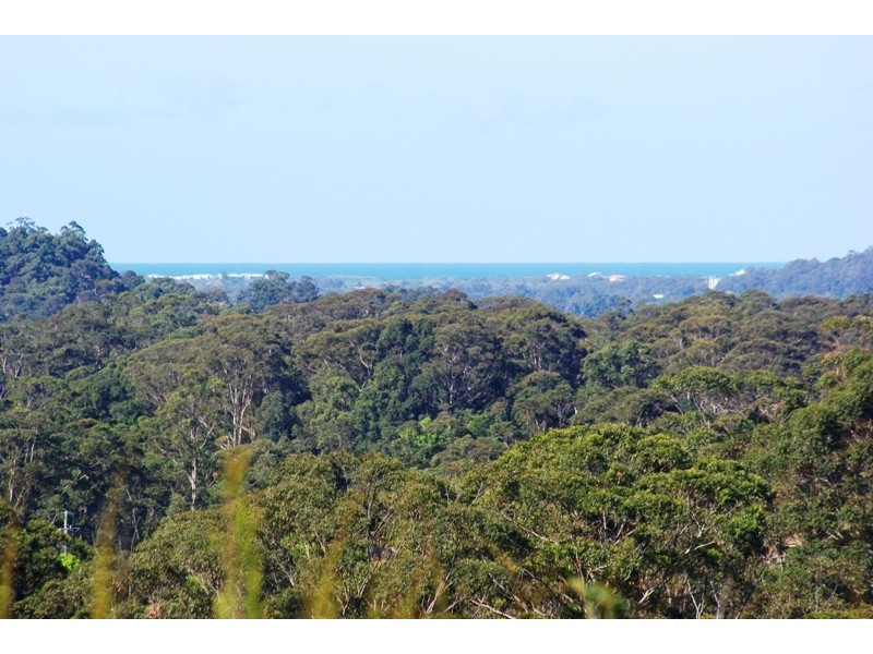 13 Hilary Crescent, Woombye QLD 4559