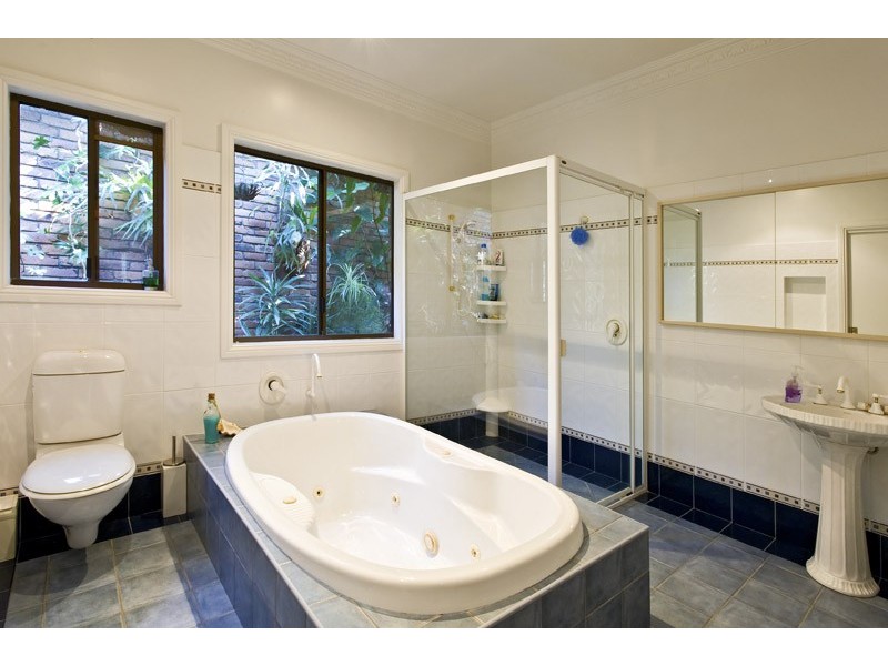 367 Kiel Mountain Road, Diddillibah QLD 4559